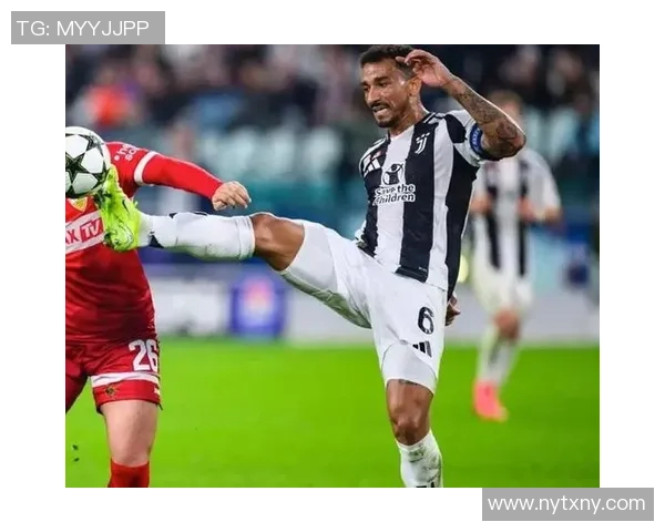 达尼洛：从足球场上的闪耀之星到生活中的坚韧奋斗者